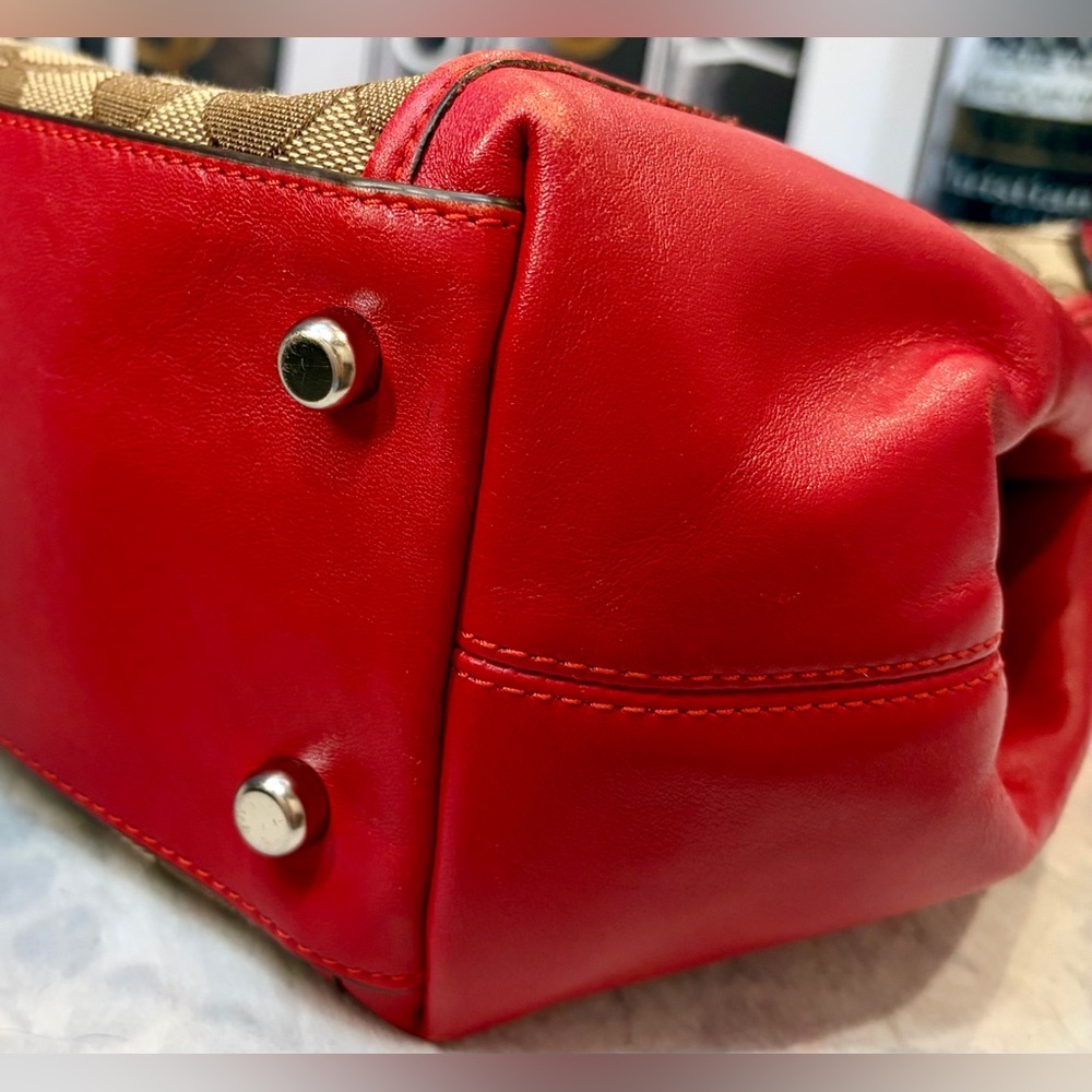 EUC! COACH SIGNATURE CANVAS SHOULDER BAG WITH RED LEATHER TRIM
NO CALLOUTS - Picture 16 of 16